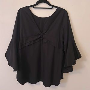 Women’s XL Black Pleione V-Neck Bell Sleeve top